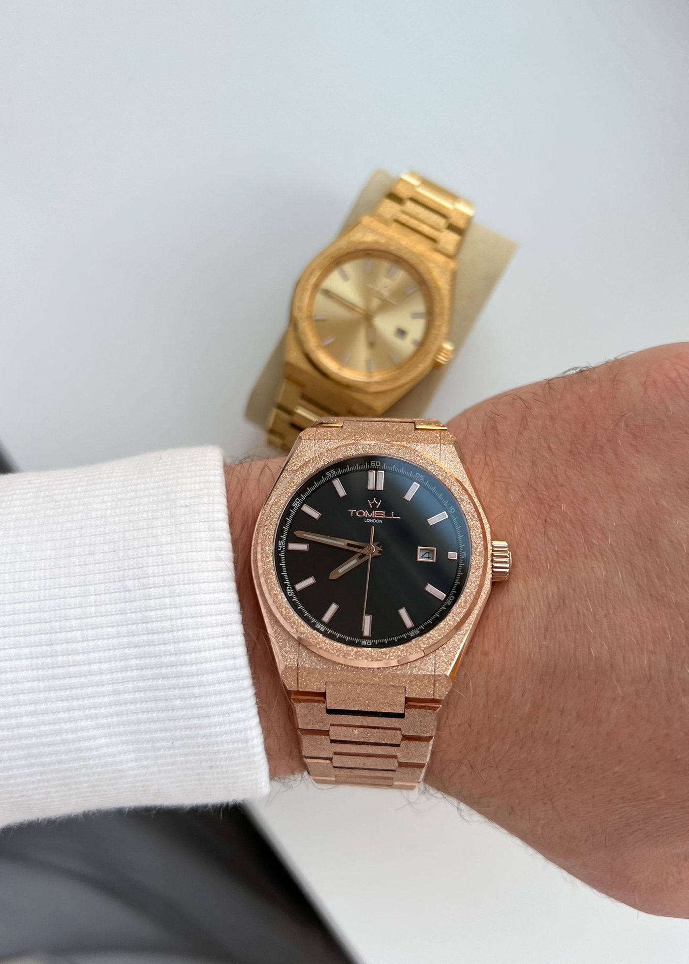 FROSTED ROYAL ROSE GOLD - Tomell London